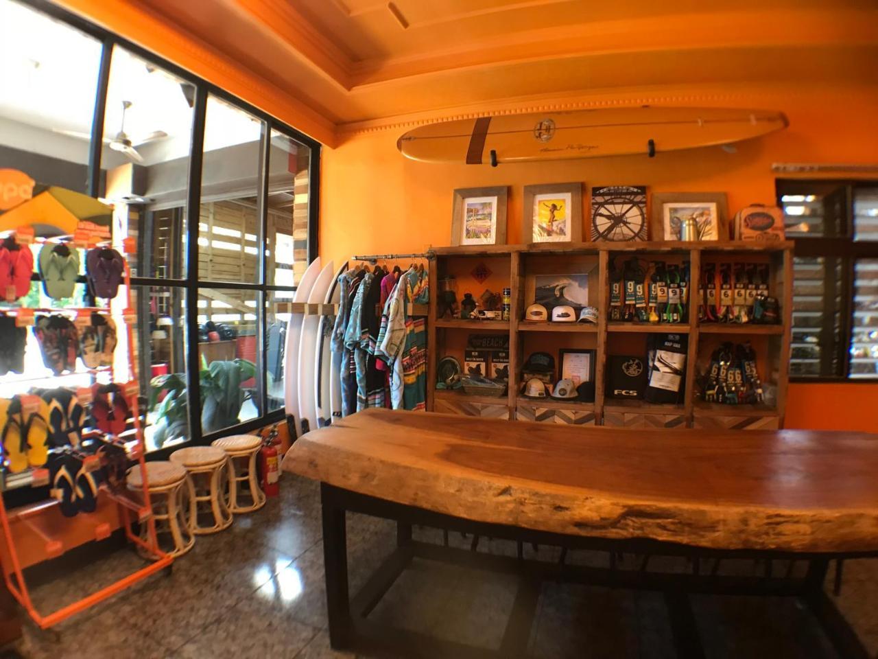 Donghe Surf Shop & Hostel Esterno foto